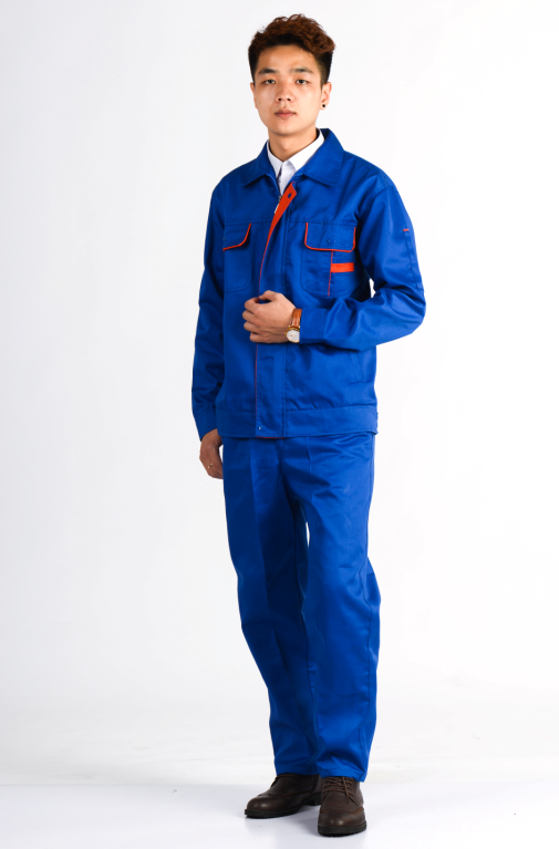 工作服的成品展示图