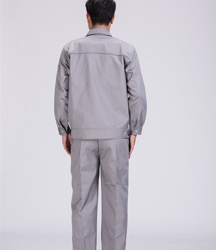 西装工作服后面